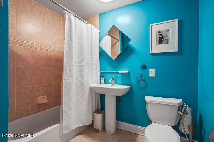 87 Jackson Street, Unit 4B Hoboken, NJ 07030 - Photo 20 of 29 second bathroom