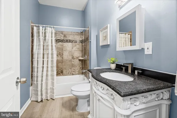 $288,900 | 447 North Linwood Avenue, Baltimore, MD 21224