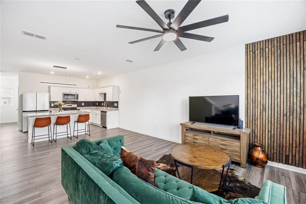 2684 Toucan Way Atlanta, GA 30331 - Photo 5 of 17