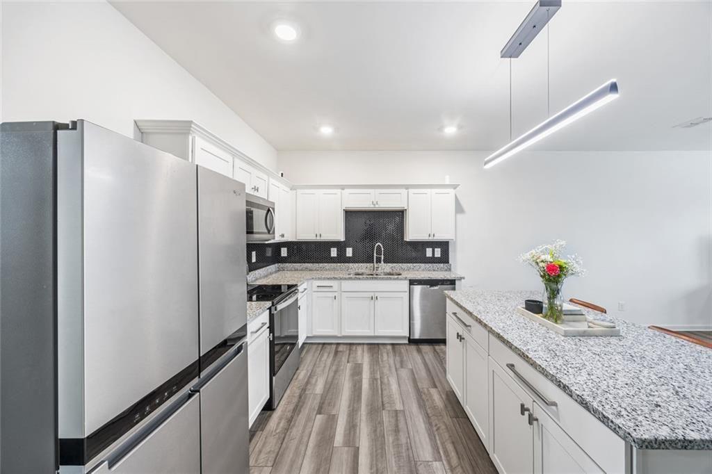 2684 Toucan Way Atlanta, GA 30331 - Photo 7 of 17