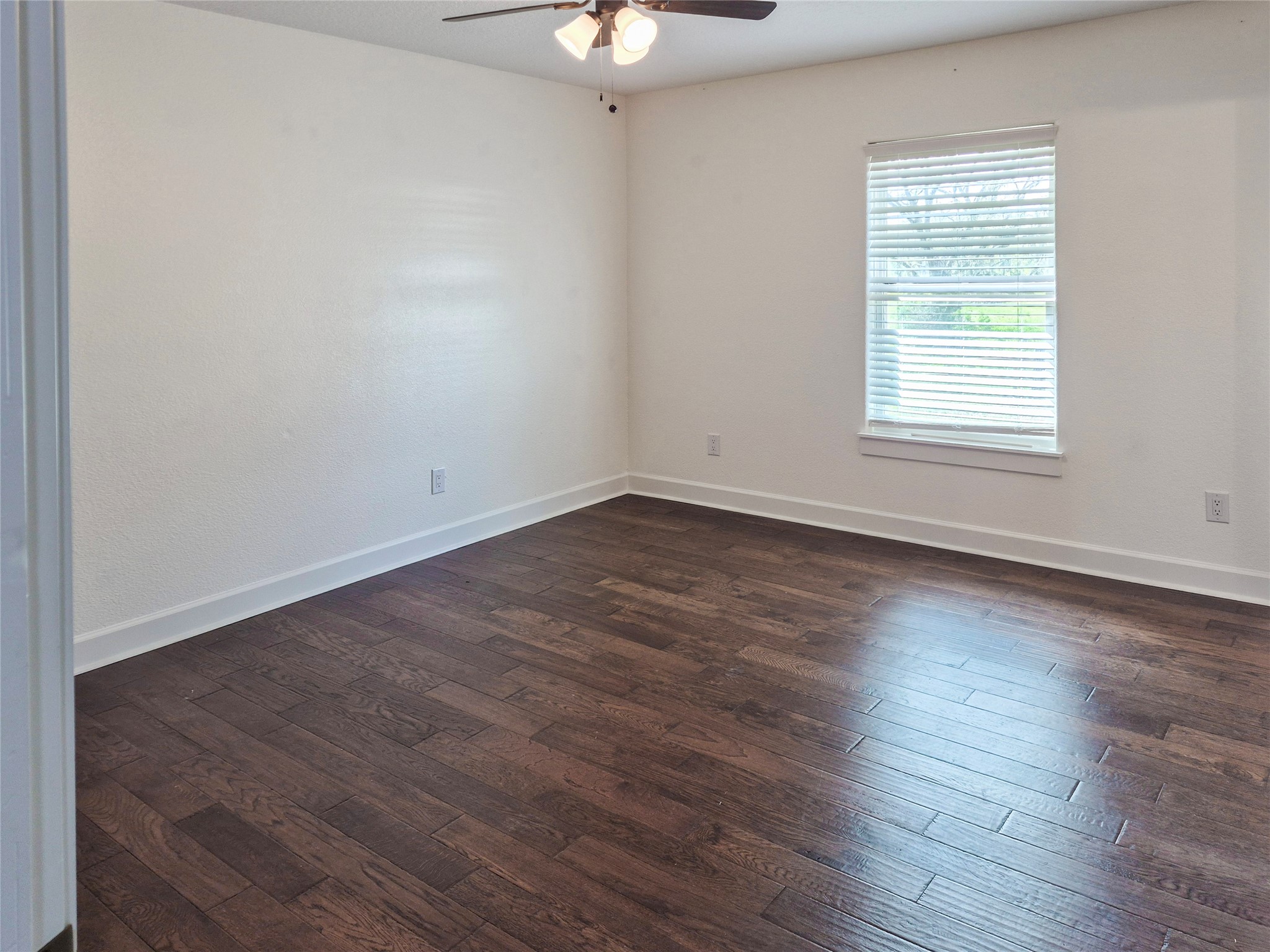 253 County Road 840 Angleton, TX 77515 - Photo 19 of 29 BR