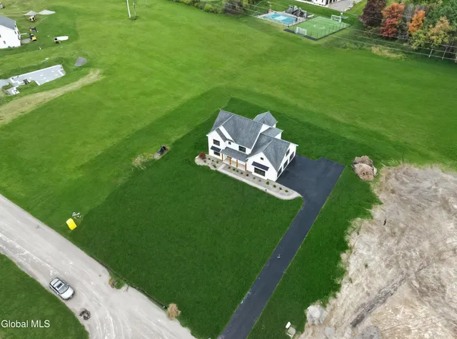 $825,000 | 2 Welding Way, Cohoes, NY 12047