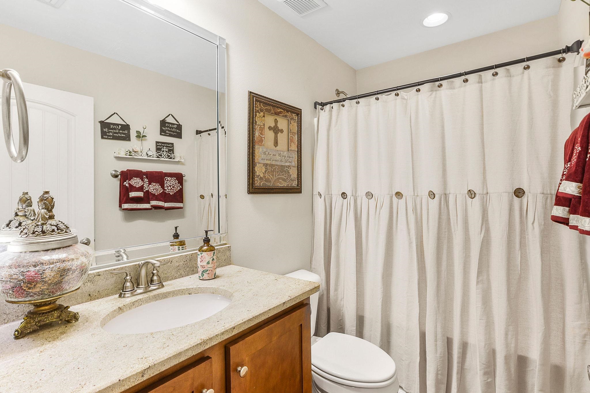 511 Charing Cross Street Fairhope, AL 36532 - Photo 13 of 19