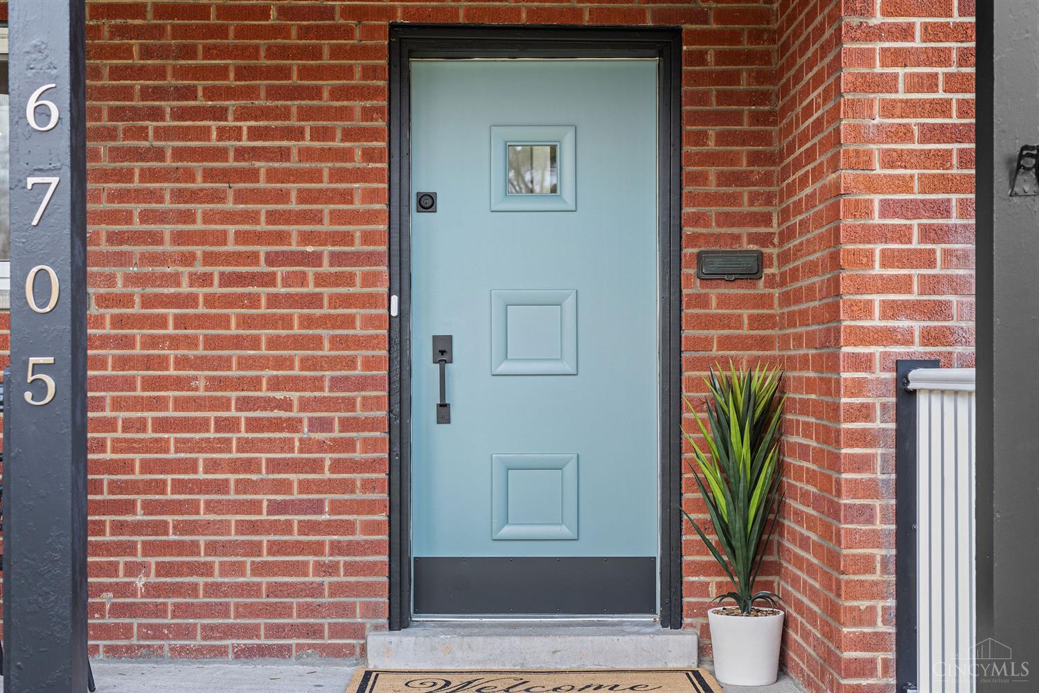 6705 Winton Road Cincinnati, OH 45224 - Photo 4 of 50 Gallery Image 4