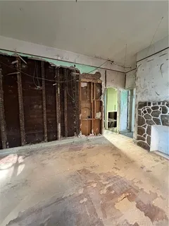 a view of an entrance of the house