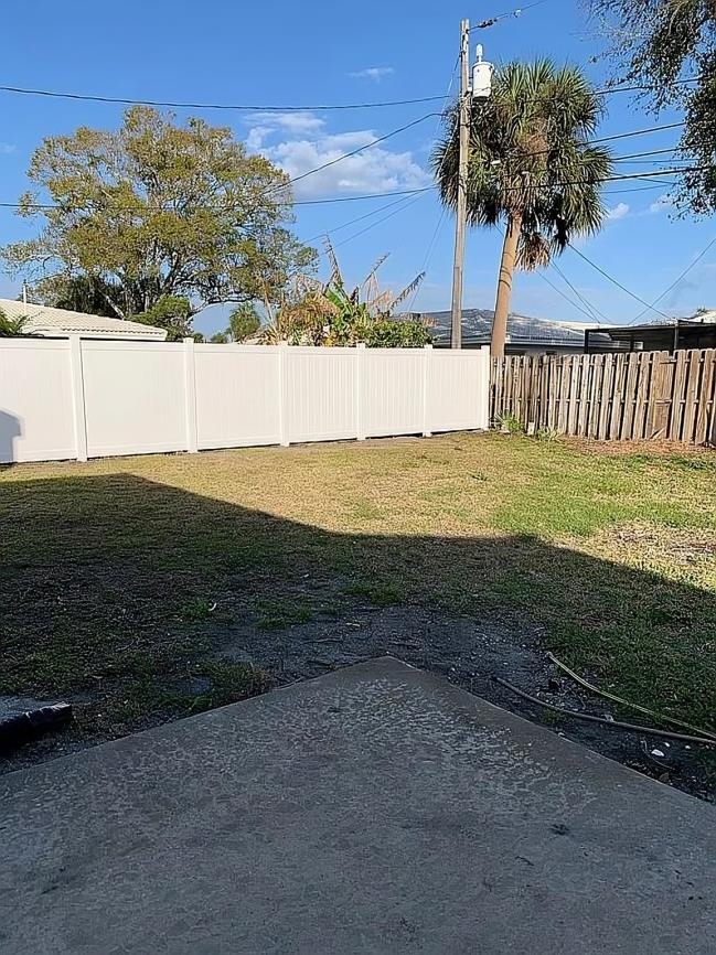 2036 Nursery Road Clearwater, FL 33764 - Photo 4 of 5