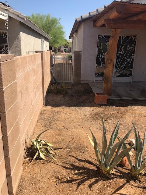 2423 West Rousseau Street Tucson, AZ 85741 - Photo 26 of 27 Gallery Image 26