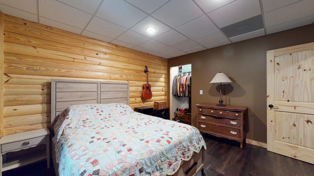 140 Oil Springs Road Winchester, KY 40391 - Photo 20 of 33 basement bedroom