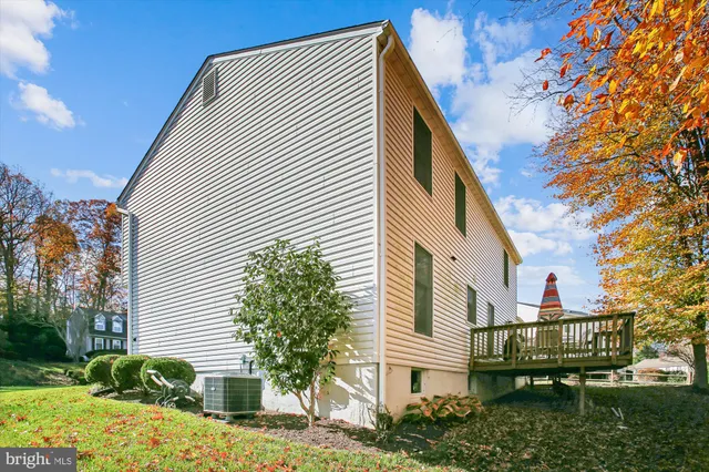 $860,000 | 7729 Middle Valley Drive, Springfield, VA 22153