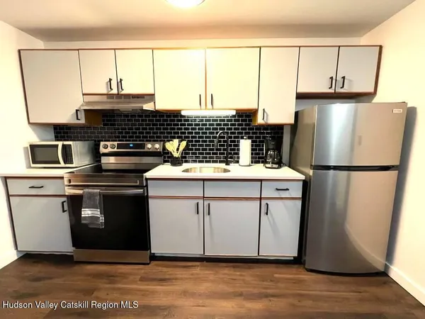 $219,000 | 166 Hunter Drive, Unit V8, Hunter, NY 12442