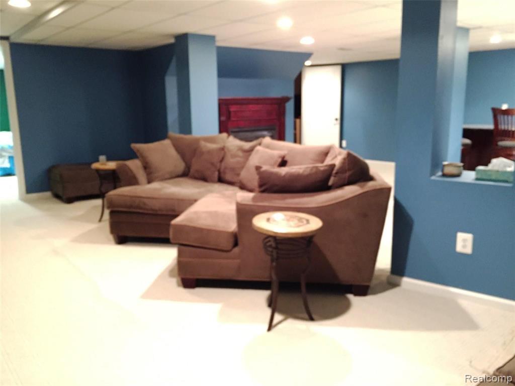 7934 Billingham Road West Bloomfield, MI 48324 - Photo 44 of 51