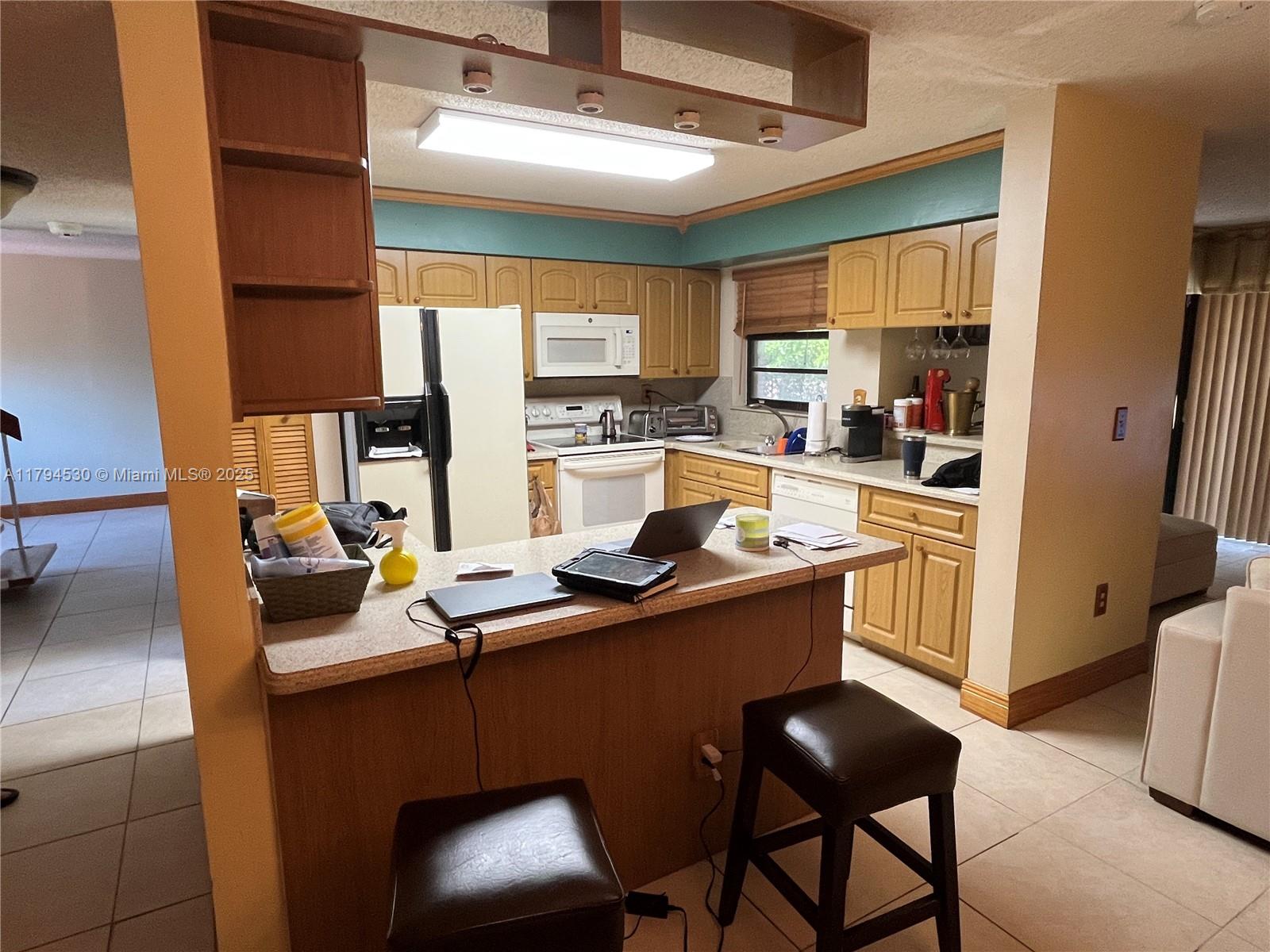 Sunset Miami, FL 33173 - Photo 9 of 10