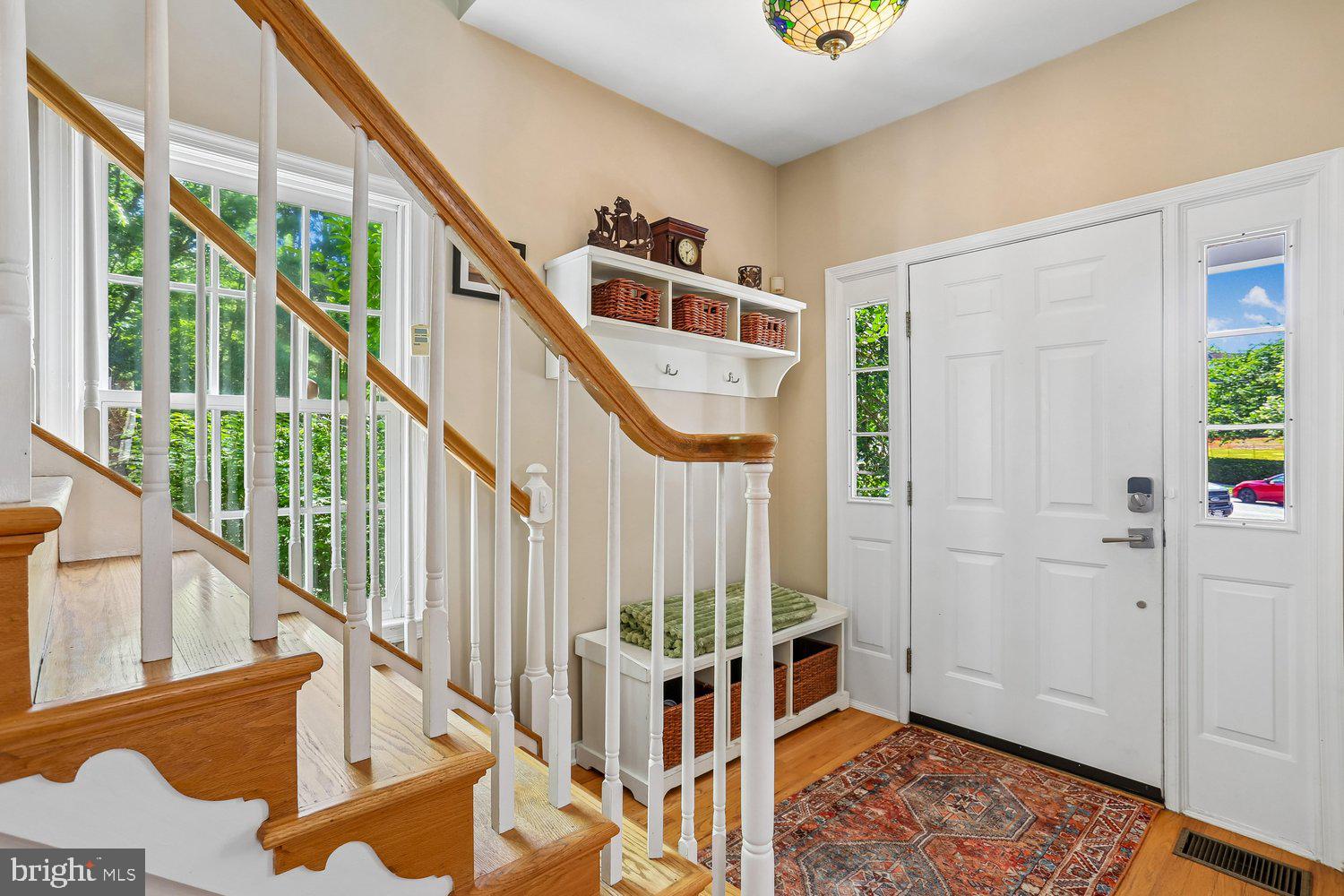 465 Tschiffely Square Road Gaithersburg, MD 20878 - Photo 4 of 74 Welcoming foyer with hardwood floors