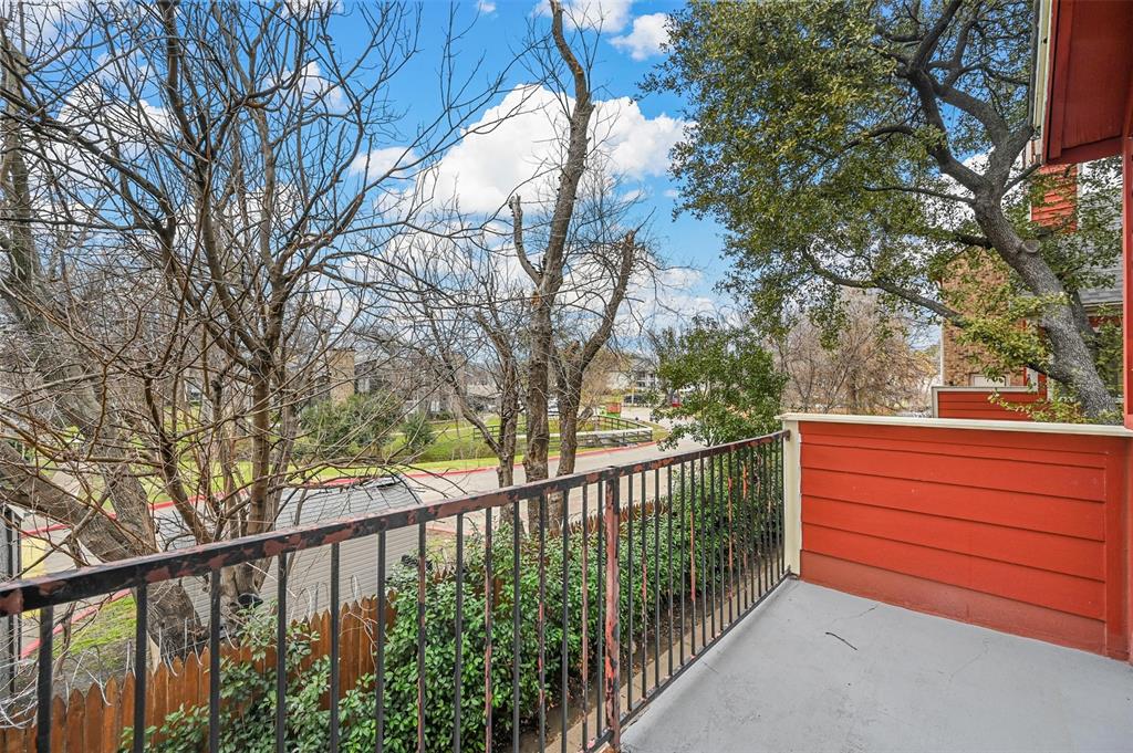 9825 Walnut Street, Unit 206 Dallas, TX 75243 - Photo 32 of 33 a view of a wooden bridge