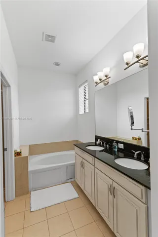 $699,900 | 878 Northeast 191st Street, Miami, FL 33179