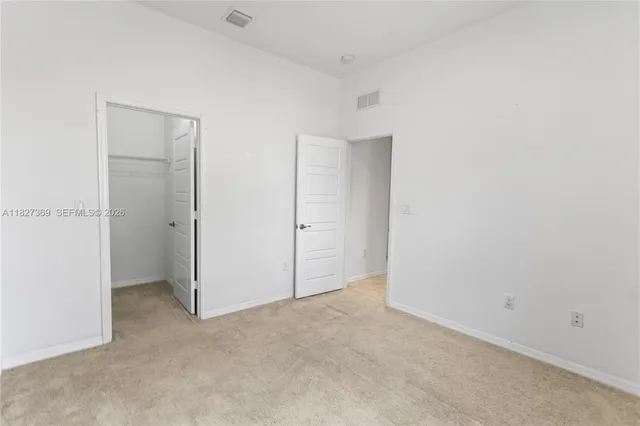 $699,900 | 878 Northeast 191st Street, Miami, FL 33179