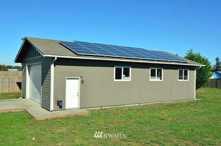 18110 Joseph Drive Southwest Rochester, WA 98579 - Photo 20 of 25 a front view of a house with yard