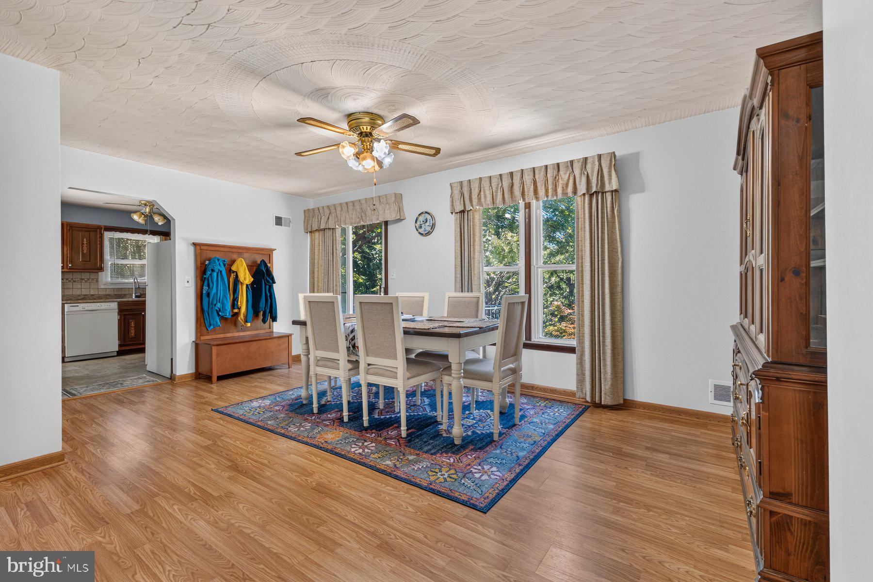 328 Sansbury Road Friendship, MD 20758 - Photo 17 of 35 Dining Area