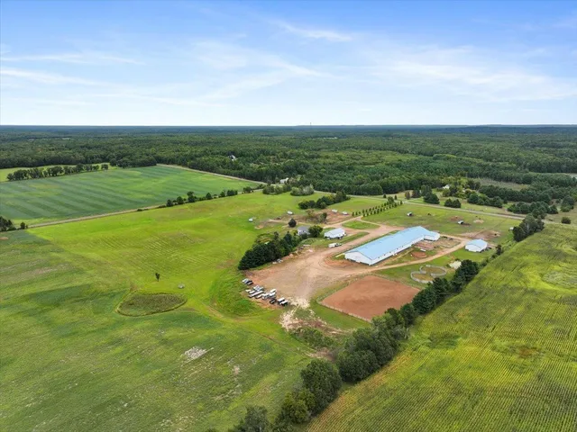 $1,999,900 | 27949 County Road H, Webster, WI 54893