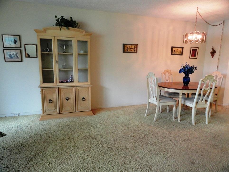 1013 Cornwall East Boca Raton, FL 33434 - Photo 3 of 17 Living Room-Dining Area