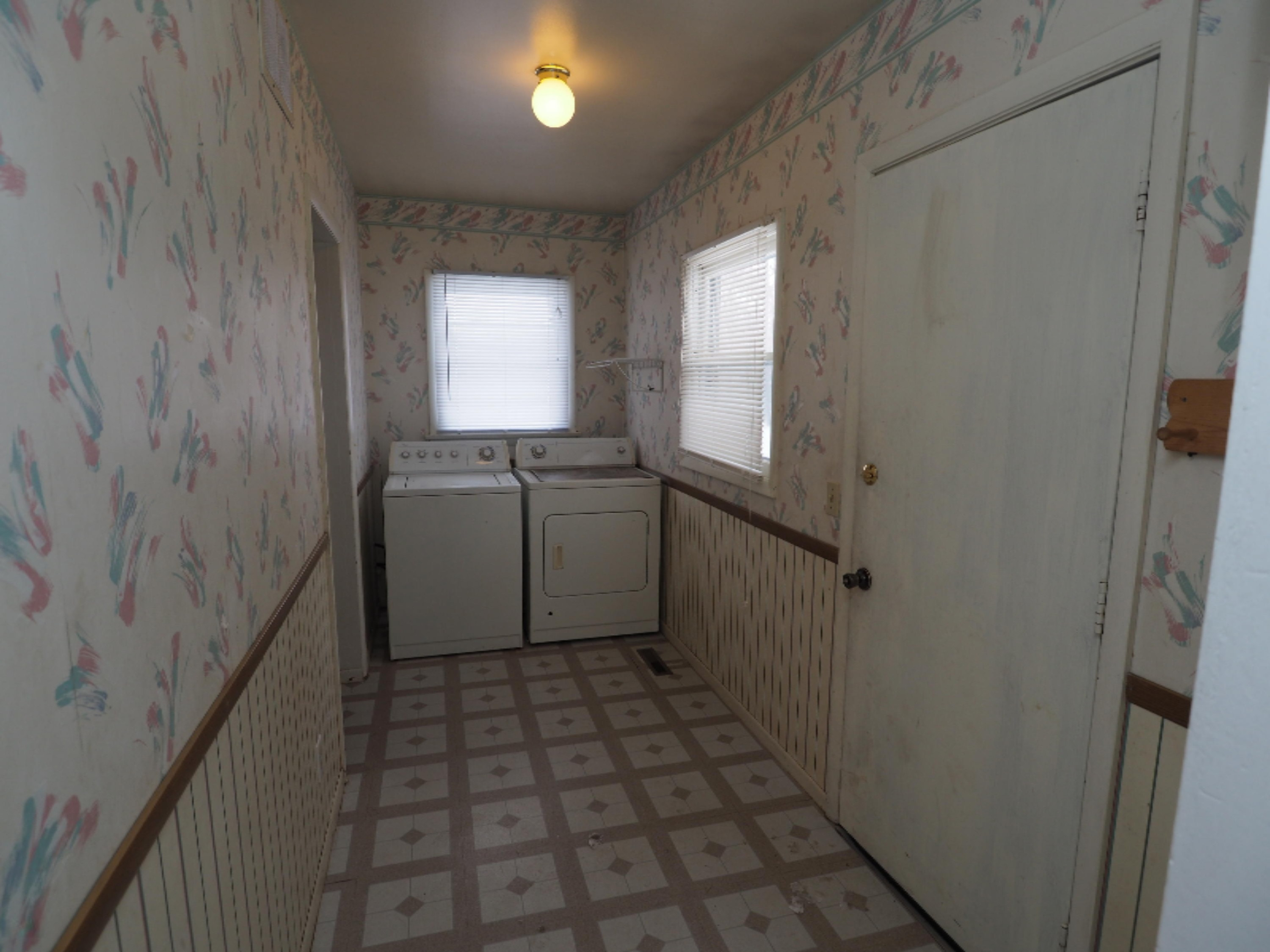 1452 Auble Road Muskegon, MI 49445 - Photo 11 of 11 P1010097