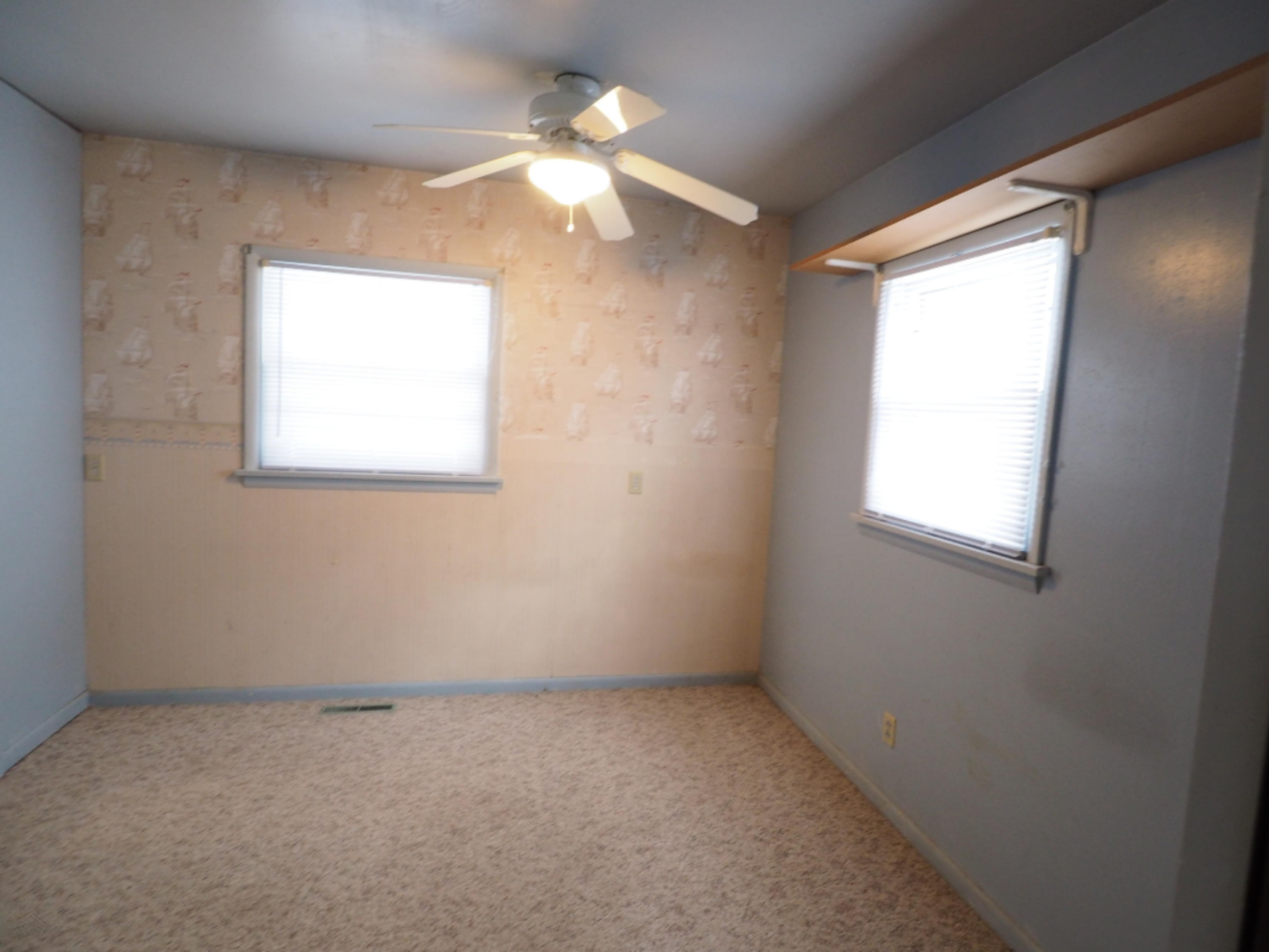 1452 Auble Road Muskegon, MI 49445 - Photo 10 of 11 P1010090
