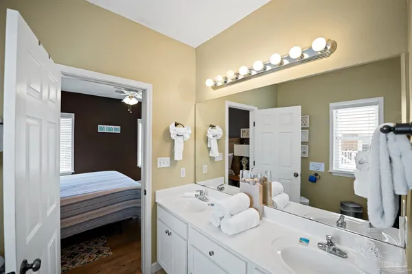 $635,000 | 446 Harbor Light Circle, Gulf Shores, AL 36542
