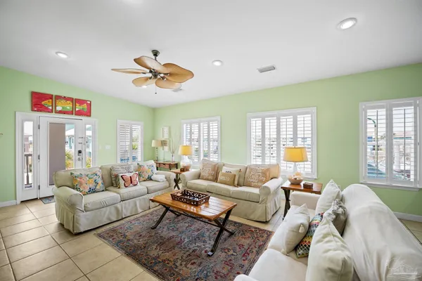 $635,000 | 446 Harbor Light Circle, Gulf Shores, AL 36542
