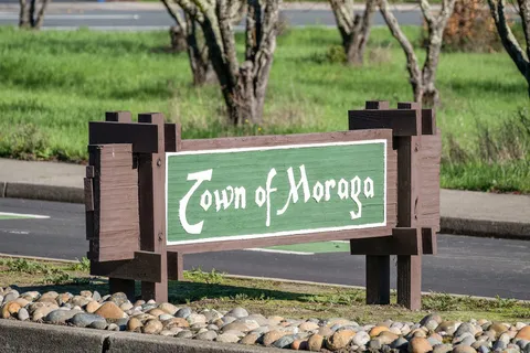 a sign on the side of the road