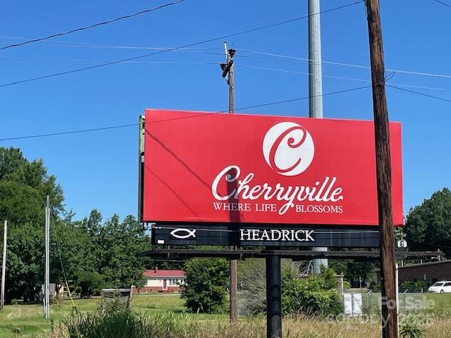 323-j C J C Dellinger Road Cherryville, NC 28021 - Photo 29 of 29 a sign on the wall of a building