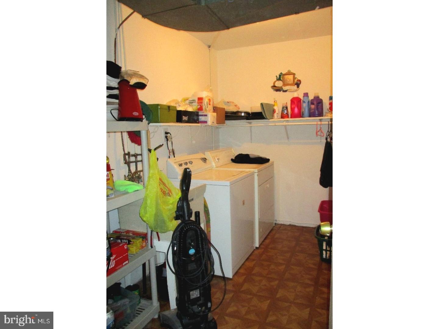 310 Winding Way Clementon, NJ 08021 - Photo 22 of 24 Laundry Room