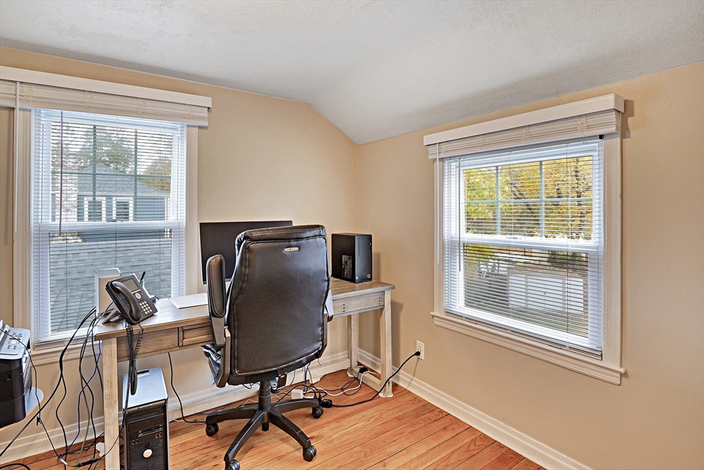 1606 Wilbraham Road Springfield, MA 01119 - Photo 20 of 25