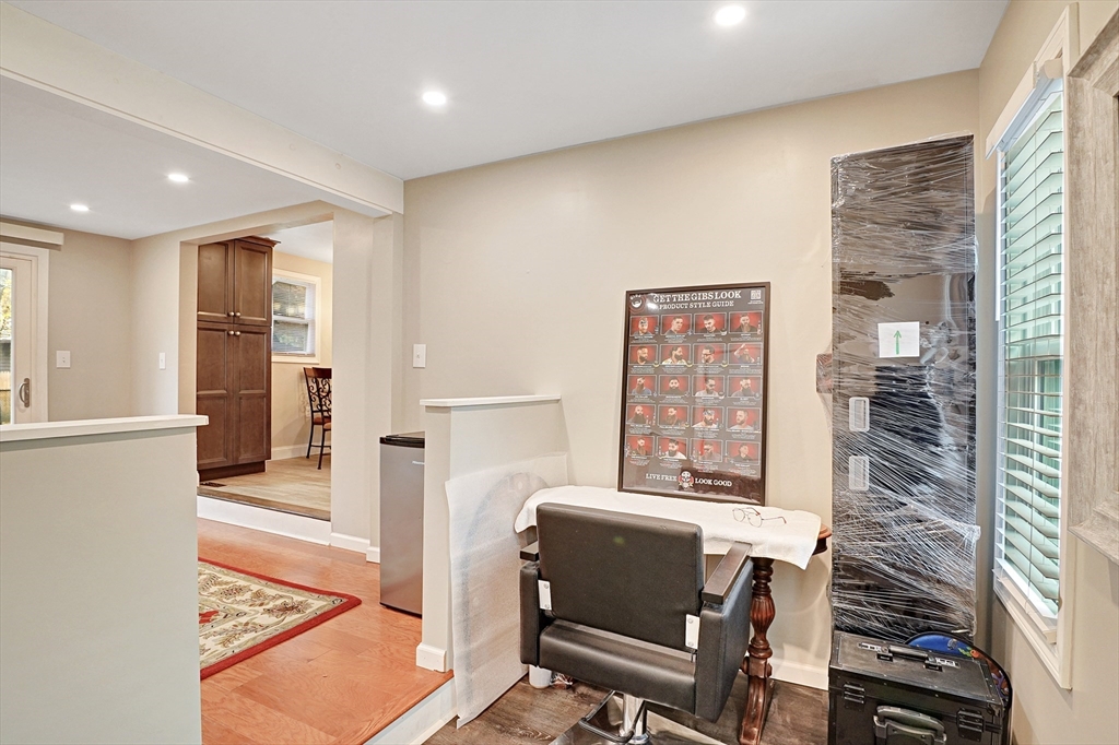 1606 Wilbraham Road Springfield, MA 01119 - Photo 5 of 25