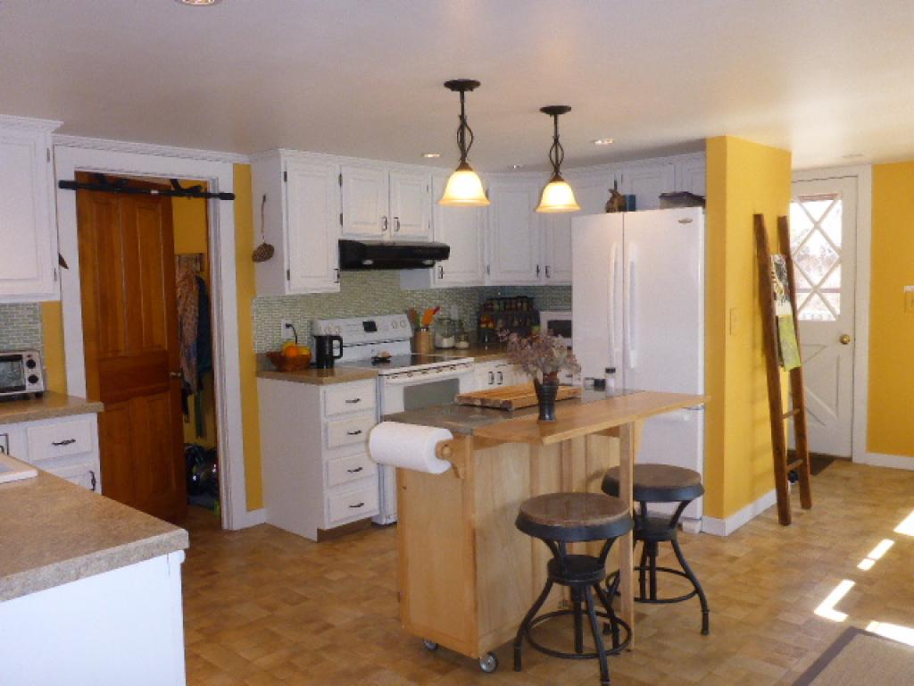 24 River Road Hinsdale, NH 03451 - Photo 4 of 24 Gallery Image 4