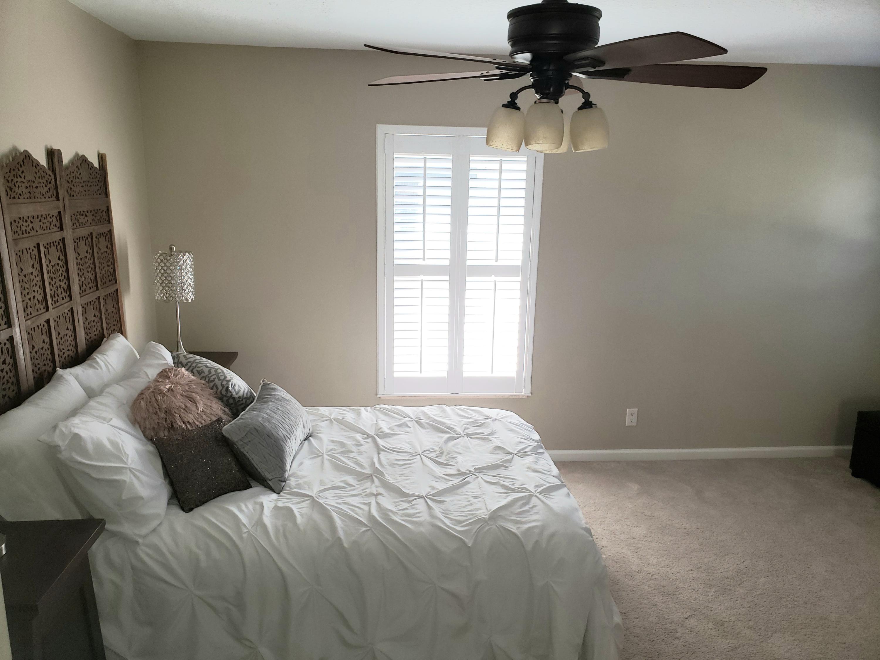 610 Scrubjay Drive Jupiter, FL 33458 - Photo 20 of 29 93b9bad4be06-up_front_bed3