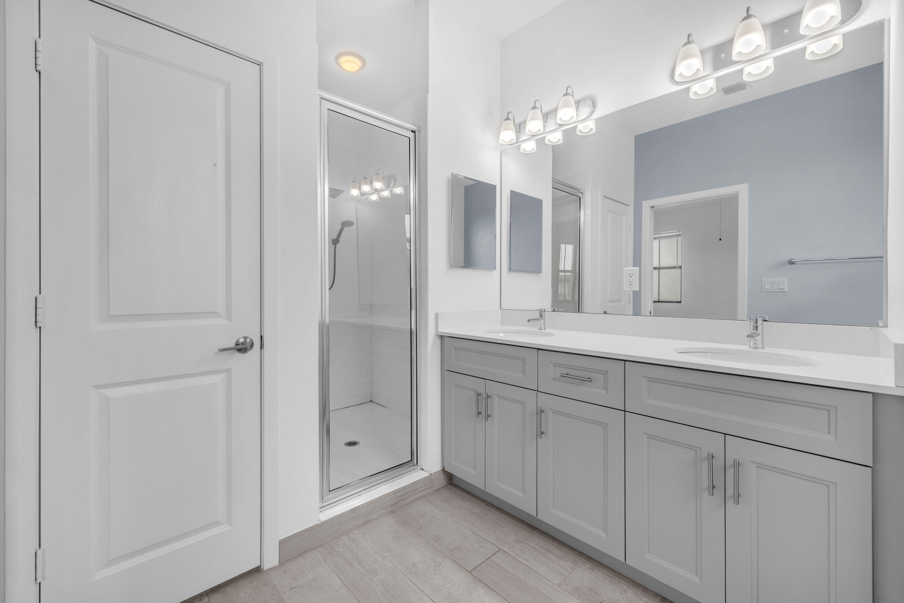 2999 Butternut Lane Riviera Beach, FL 33410 - Photo 38 of 52 Master Bath