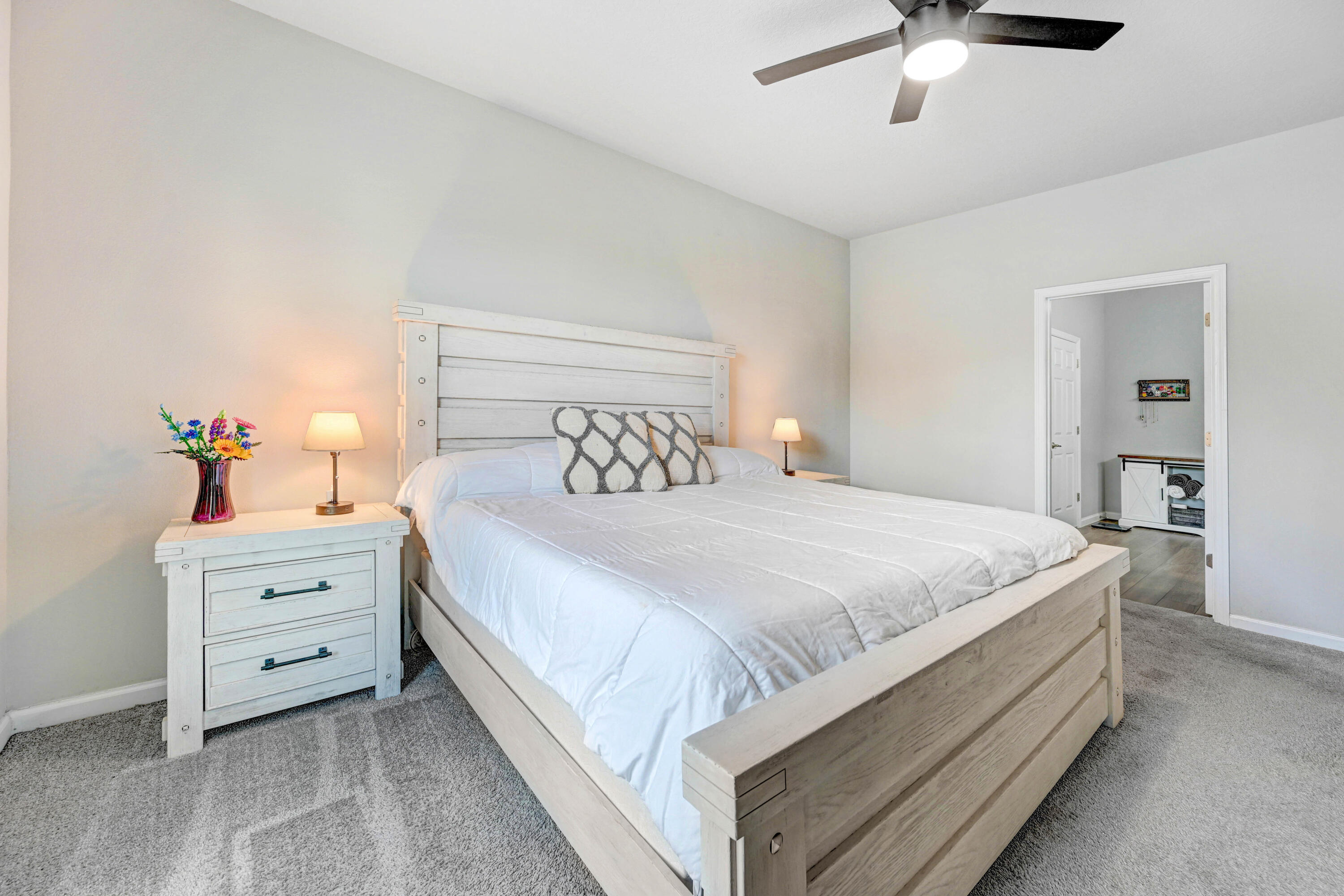 874 Cochran Road Southeast Palm Bay, FL 32909 - Photo 23 of 34 Master looking into Master Bath