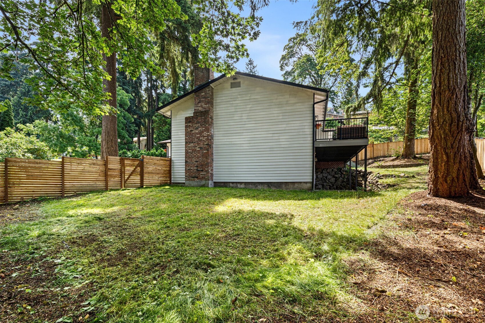 12351 Southeast 96th Place Renton, WA 98056 - Photo 35 of 40