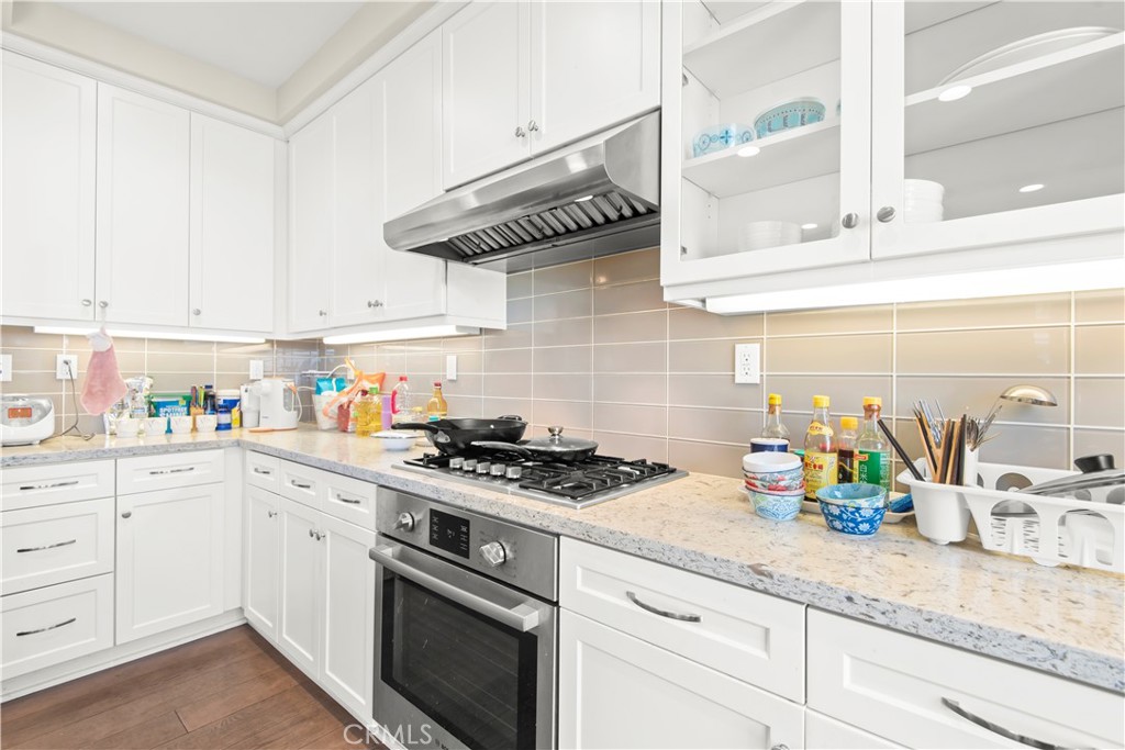 72 Granite Path Irvine, CA 92620 - Photo 11 of 42