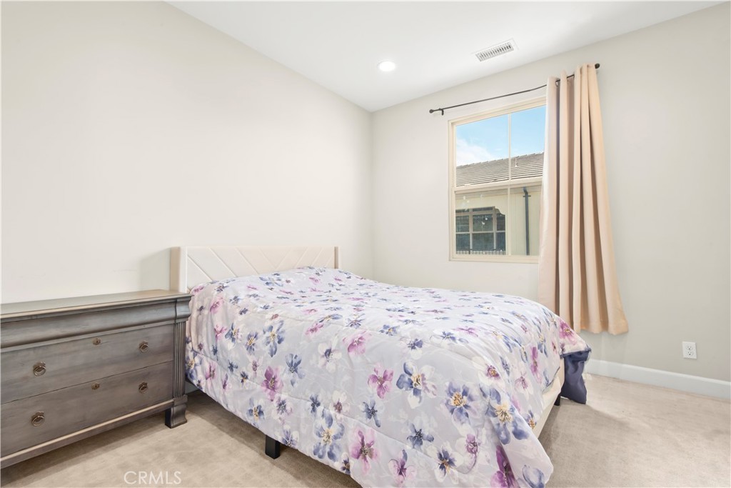 72 Granite Path Irvine, CA 92620 - Photo 25 of 42