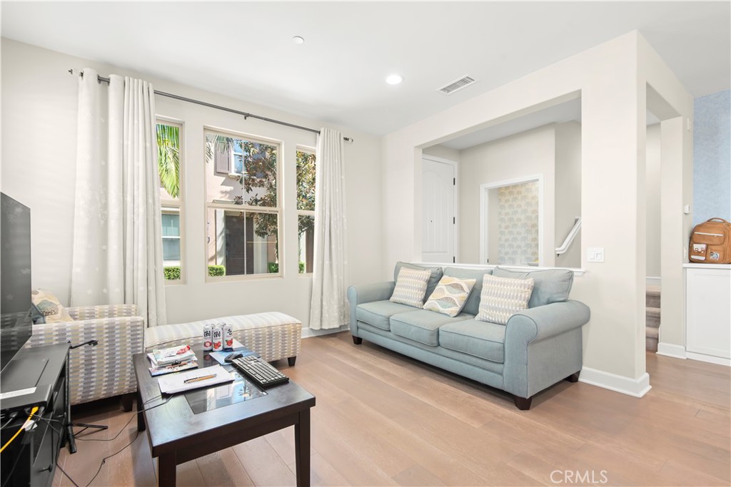 72 Granite Path Irvine, CA 92620 - Photo 7 of 42