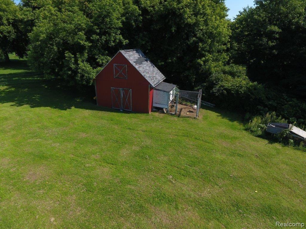 6760 Fostoria Road Otter Lake, MI 48464 - Photo 42 of 44 Shed & Chicken Coop