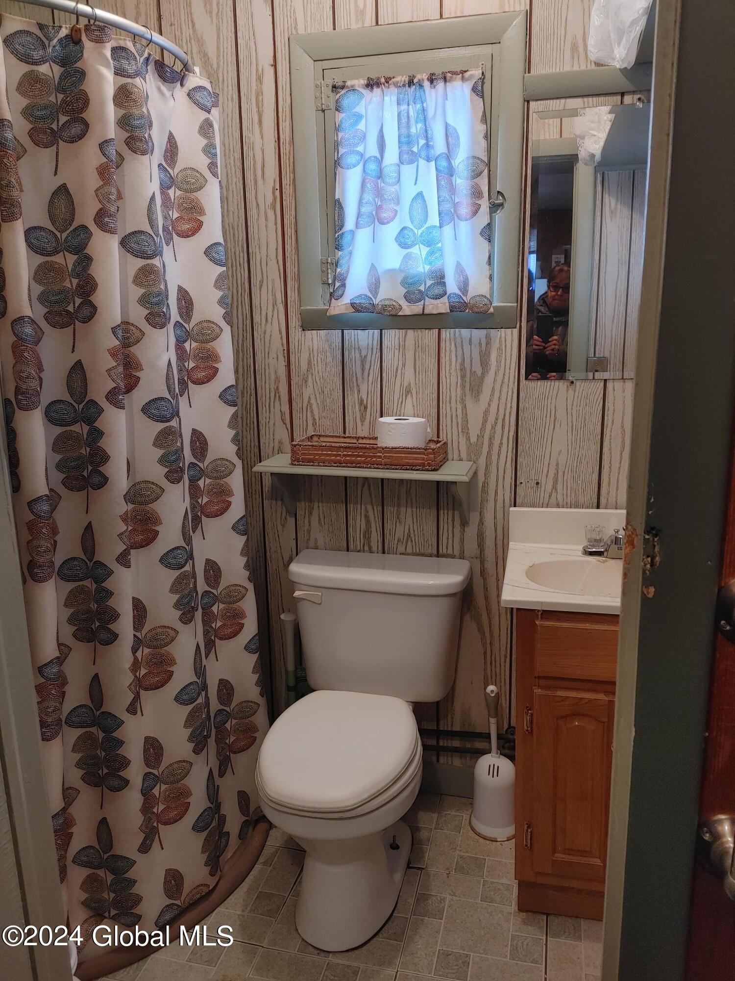 15 Coates Point Road Ticonderoga, NY 12883 - Photo 13 of 18 0104241130f_HDR