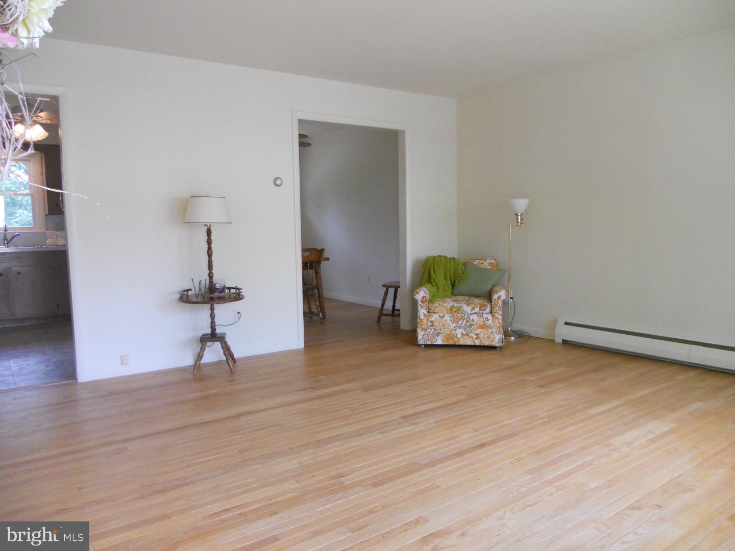 44 Securda Road Shillington, PA 19607 - Photo 4 of 25