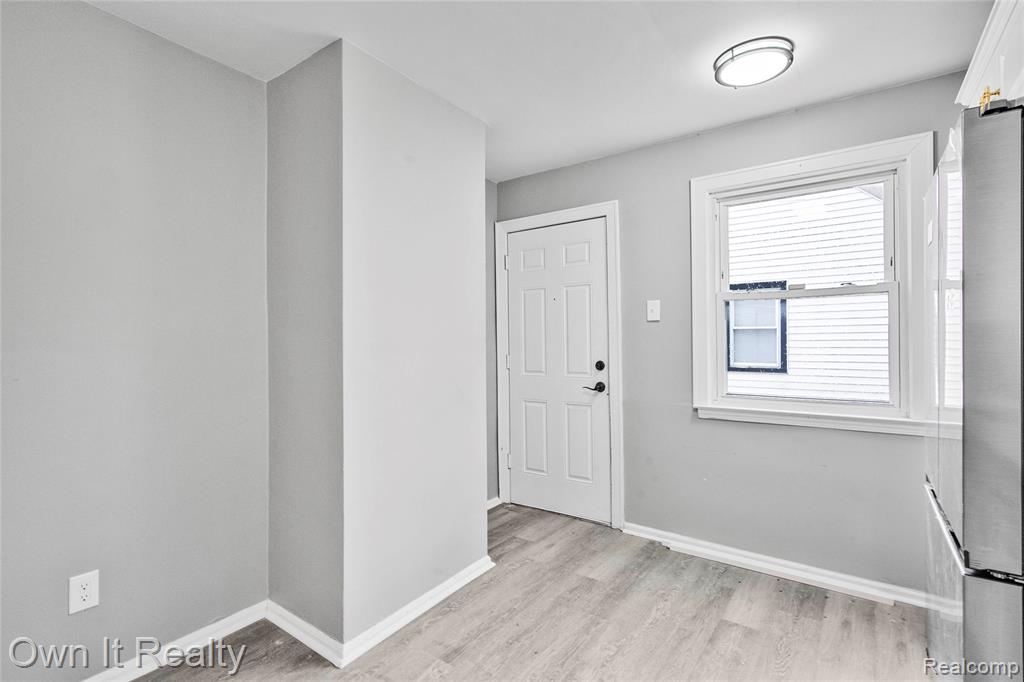 26010 Yale Street Inkster, MI 48141 - Photo 10 of 22