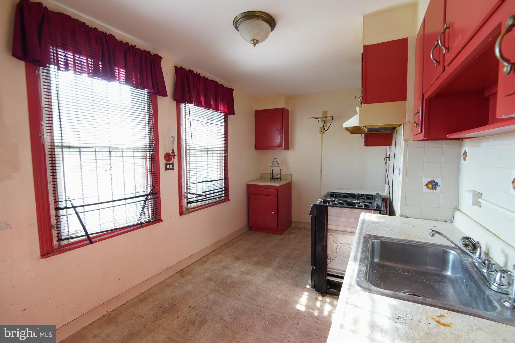 5017 Duffield Street Philadelphia, PA 19124 - Photo 19 of 50 Gallery Image 19