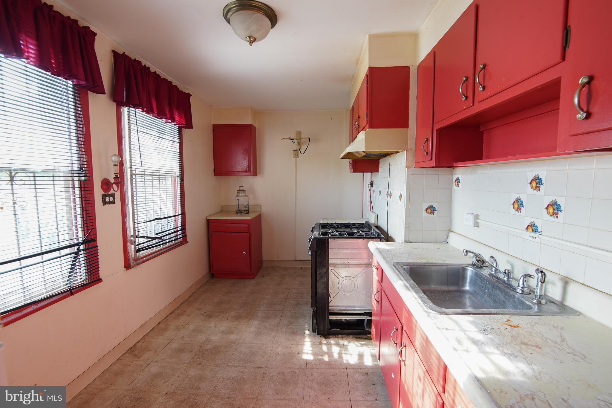 5017 Duffield Street Philadelphia, PA 19124 - Photo 20 of 50 Gallery Image 20