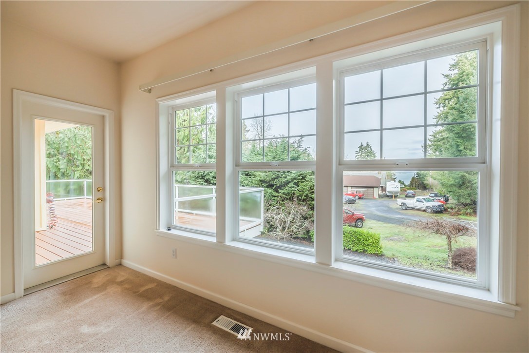 3354 Anderson Road Southeast Port Orchard, WA 98366 - Photo 13 of 39 Gallery Image 13