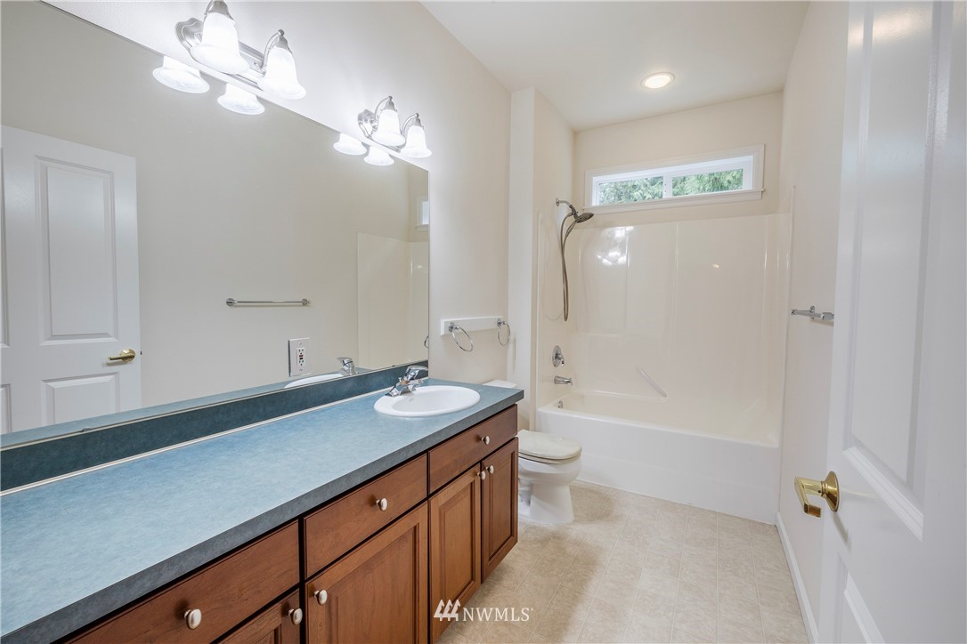3354 Anderson Road Southeast Port Orchard, WA 98366 - Photo 27 of 39 Gallery Image 27
