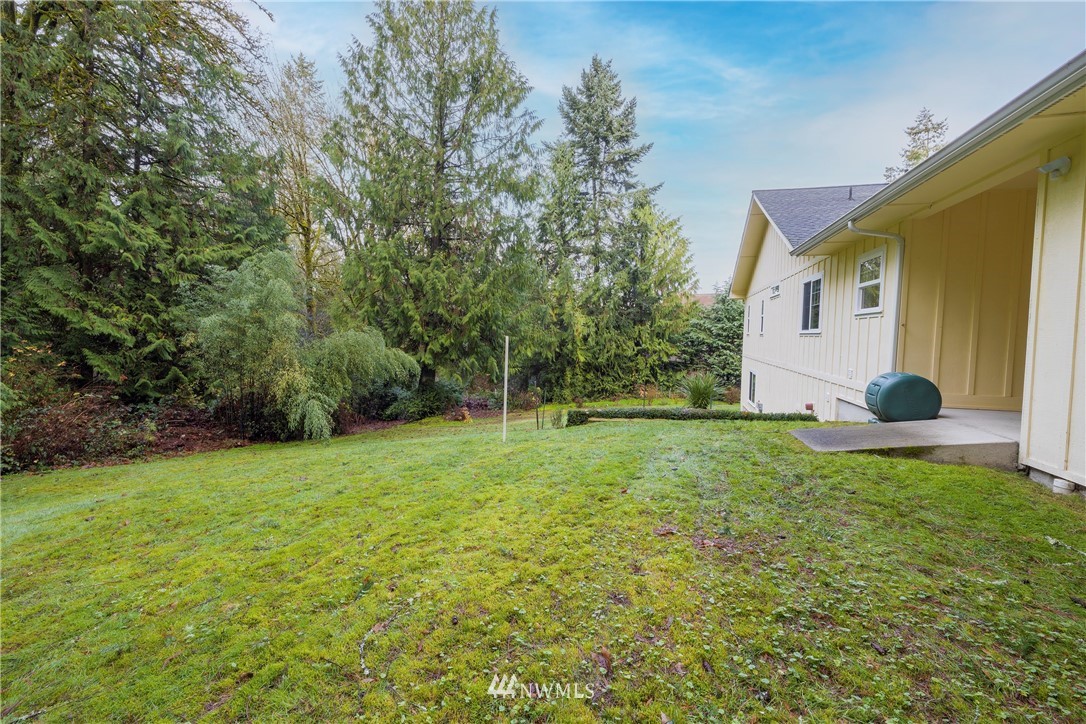3354 Anderson Road Southeast Port Orchard, WA 98366 - Photo 5 of 39 Gallery Image 5